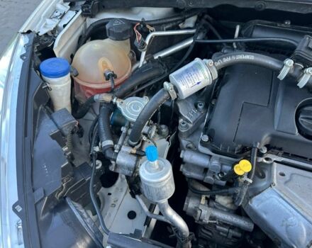 Белый Пежо 308, объемом двигателя 1.6 л и пробегом 113 тыс. км за 6700 $, фото 5 на Automoto.ua