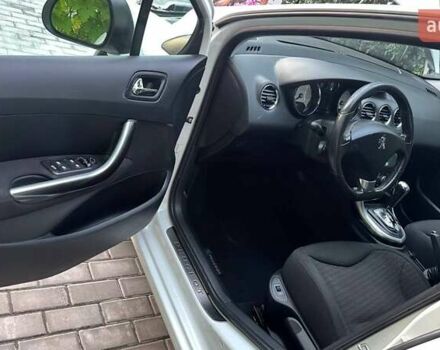 Белый Пежо 308, объемом двигателя 1.6 л и пробегом 255 тыс. км за 7800 $, фото 5 на Automoto.ua