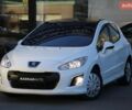 Белый Пежо 308, объемом двигателя 1.6 л и пробегом 286 тыс. км за 6500 $, фото 1 на Automoto.ua
