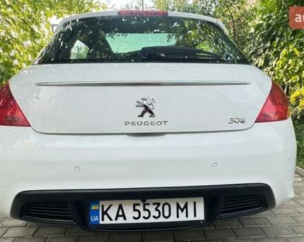 Белый Пежо 308, объемом двигателя 1.6 л и пробегом 255 тыс. км за 7800 $, фото 18 на Automoto.ua