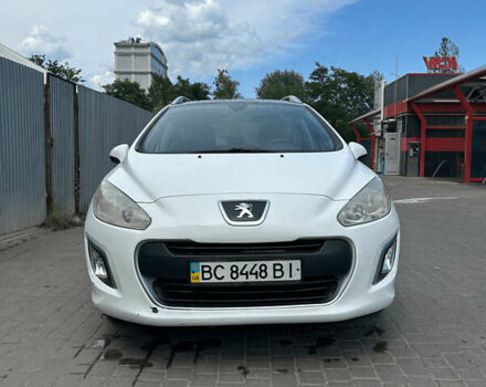 Белый Пежо 308, объемом двигателя 1.6 л и пробегом 280 тыс. км за 6000 $, фото 1 на Automoto.ua
