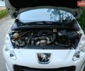 Белый Пежо 308, объемом двигателя 1.6 л и пробегом 221 тыс. км за 6700 $, фото 24 на Automoto.ua