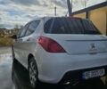 Белый Пежо 308, объемом двигателя 1.6 л и пробегом 91 тыс. км за 7700 $, фото 15 на Automoto.ua