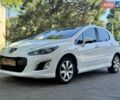 Белый Пежо 308, объемом двигателя 1.6 л и пробегом 180 тыс. км за 4999 $, фото 1 на Automoto.ua