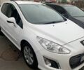Белый Пежо 308, объемом двигателя 1.6 л и пробегом 115 тыс. км за 7500 $, фото 1 на Automoto.ua