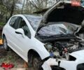 Белый Пежо 308, объемом двигателя 1.6 л и пробегом 200 тыс. км за 2300 $, фото 1 на Automoto.ua