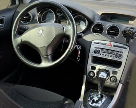 Белый Пежо 308, объемом двигателя 1.6 л и пробегом 183 тыс. км за 8000 $, фото 23 на Automoto.ua