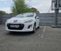 Белый Пежо 308, объемом двигателя 1.6 л и пробегом 91 тыс. км за 7700 $, фото 6 на Automoto.ua