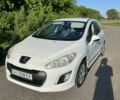 Белый Пежо 308, объемом двигателя 1.6 л и пробегом 85 тыс. км за 6500 $, фото 1 на Automoto.ua