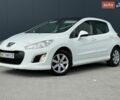 Белый Пежо 308, объемом двигателя 1.6 л и пробегом 104 тыс. км за 7400 $, фото 1 на Automoto.ua