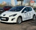 Белый Пежо 308, объемом двигателя 1.6 л и пробегом 136 тыс. км за 7300 $, фото 1 на Automoto.ua