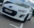 Білий Пежо 308, об'ємом двигуна 1.56 л та пробігом 330 тис. км за 5000 $, фото 1 на Automoto.ua