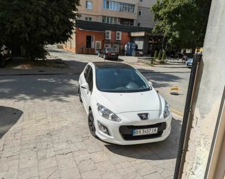 Білий Пежо 308, об'ємом двигуна 1.6 л та пробігом 161 тис. км за 7400 $, фото 5 на Automoto.ua