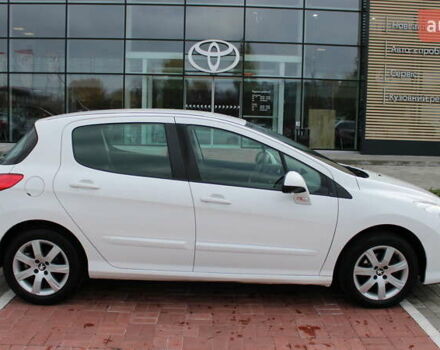 Белый Пежо 308, объемом двигателя 1.56 л и пробегом 173 тыс. км за 7300 $, фото 7 на Automoto.ua