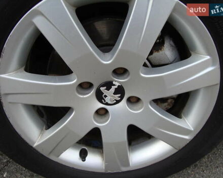 Білий Пежо 308, об'ємом двигуна 1.6 л та пробігом 148 тис. км за 7300 $, фото 30 на Automoto.ua