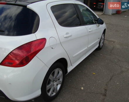 Білий Пежо 308, об'ємом двигуна 1.6 л та пробігом 148 тис. км за 7300 $, фото 3 на Automoto.ua