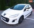 Білий Пежо 308, об'ємом двигуна 1.6 л та пробігом 161 тис. км за 6000 $, фото 1 на Automoto.ua