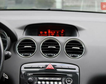 Белый Пежо 308, объемом двигателя 1.56 л и пробегом 173 тыс. км за 7300 $, фото 11 на Automoto.ua