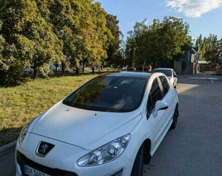 Білий Пежо 308, об'ємом двигуна 1.6 л та пробігом 161 тис. км за 7400 $, фото 4 на Automoto.ua