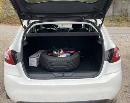 Білий Пежо 308, об'ємом двигуна 1.59 л та пробігом 142 тис. км за 7750 $, фото 2 на Automoto.ua