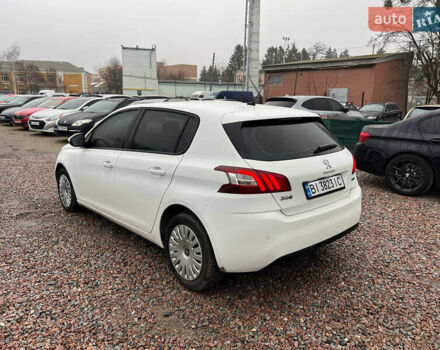 Белый Пежо 308, объемом двигателя 1.6 л и пробегом 247 тыс. км за 9800 $, фото 4 на Automoto.ua