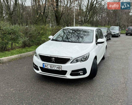 Белый Пежо 308, объемом двигателя 1.5 л и пробегом 227 тыс. км за 12300 $, фото 1 на Automoto.ua