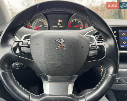 Белый Пежо 308, объемом двигателя 1.5 л и пробегом 227 тыс. км за 12300 $, фото 13 на Automoto.ua