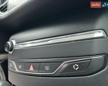 Белый Пежо 308, объемом двигателя 1.5 л и пробегом 68 тыс. км за 16600 $, фото 19 на Automoto.ua