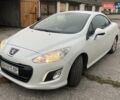 Білий Пежо 308, об'ємом двигуна 1.6 л та пробігом 96 тис. км за 10500 $, фото 1 на Automoto.ua