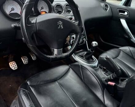 Белый Пежо 308, объемом двигателя 1.6 л и пробегом 259 тыс. км за 9500 $, фото 4 на Automoto.ua