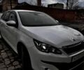 Белый Пежо 308, объемом двигателя 1.6 л и пробегом 270 тыс. км за 9200 $, фото 2 на Automoto.ua