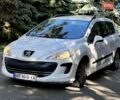 Білий Пежо 308, об'ємом двигуна 1.6 л та пробігом 220 тис. км за 4800 $, фото 2 на Automoto.ua