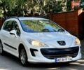 Білий Пежо 308, об'ємом двигуна 1.6 л та пробігом 220 тис. км за 4800 $, фото 1 на Automoto.ua
