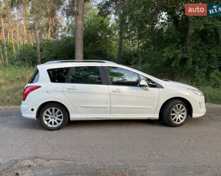 Белый Пежо 308, объемом двигателя 1.6 л и пробегом 202 тыс. км за 5700 $, фото 13 на Automoto.ua