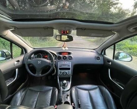 Белый Пежо 308, объемом двигателя 1.6 л и пробегом 202 тыс. км за 5700 $, фото 18 на Automoto.ua