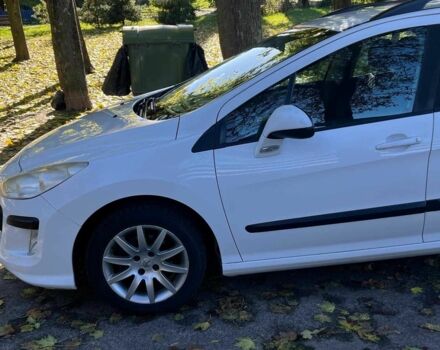 Белый Пежо 308, объемом двигателя 1.6 л и пробегом 280 тыс. км за 4890 $, фото 5 на Automoto.ua