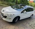 Белый Пежо 308, объемом двигателя 1.6 л и пробегом 202 тыс. км за 5700 $, фото 1 на Automoto.ua