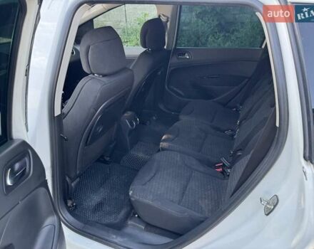 Білий Пежо 308, об'ємом двигуна 1.56 л та пробігом 320 тис. км за 4700 $, фото 6 на Automoto.ua