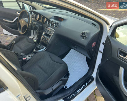 Білий Пежо 308, об'ємом двигуна 1.56 л та пробігом 321 тис. км за 4000 $, фото 6 на Automoto.ua