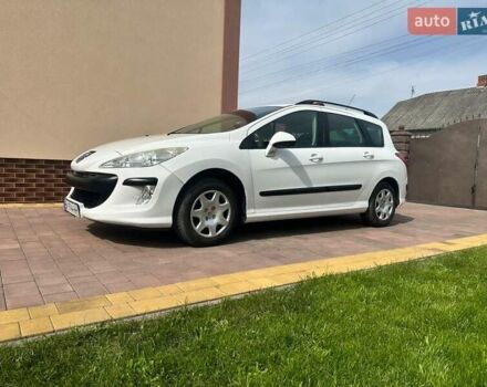 Білий Пежо 308, об'ємом двигуна 1.4 л та пробігом 141 тис. км за 5149 $, фото 4 на Automoto.ua