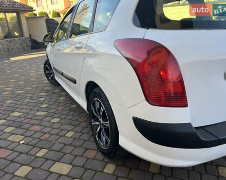 Білий Пежо 308, об'ємом двигуна 1.56 л та пробігом 321 тис. км за 4000 $, фото 29 на Automoto.ua