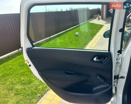 Білий Пежо 308, об'ємом двигуна 1.4 л та пробігом 141 тис. км за 5149 $, фото 25 на Automoto.ua