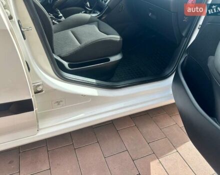 Білий Пежо 308, об'ємом двигуна 1.4 л та пробігом 141 тис. км за 5149 $, фото 14 на Automoto.ua