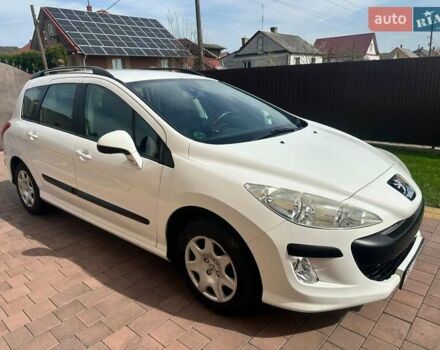 Білий Пежо 308, об'ємом двигуна 1.4 л та пробігом 141 тис. км за 5149 $, фото 3 на Automoto.ua