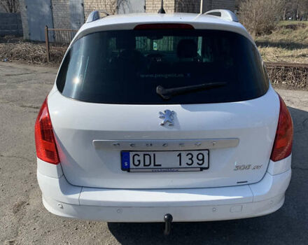 Белый Пежо 308, объемом двигателя 1.6 л и пробегом 203 тыс. км за 6700 $, фото 4 на Automoto.ua