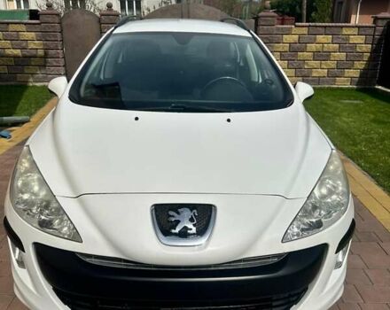 Білий Пежо 308, об'ємом двигуна 1.4 л та пробігом 141 тис. км за 5149 $, фото 2 на Automoto.ua