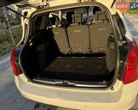 Белый Пежо 308, объемом двигателя 2 л и пробегом 272 тыс. км за 5500 $, фото 8 на Automoto.ua