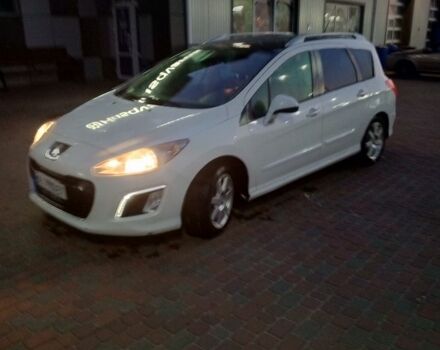 Білий Пежо 308, об'ємом двигуна 1.6 л та пробігом 400 тис. км за 5900 $, фото 4 на Automoto.ua