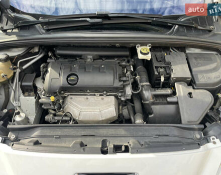 Білий Пежо 308, об'ємом двигуна 1.6 л та пробігом 149 тис. км за 6500 $, фото 5 на Automoto.ua