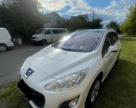 Білий Пежо 308, об'ємом двигуна 1.6 л та пробігом 149 тис. км за 6500 $, фото 1 на Automoto.ua